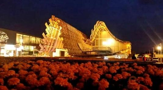 中国馆“金色麦浪”设计闪耀米兰世博会